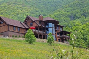 5 Vista Lodge by MossCreek